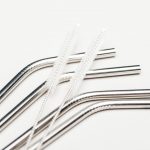 Stainless steel straws and cleaning brushes